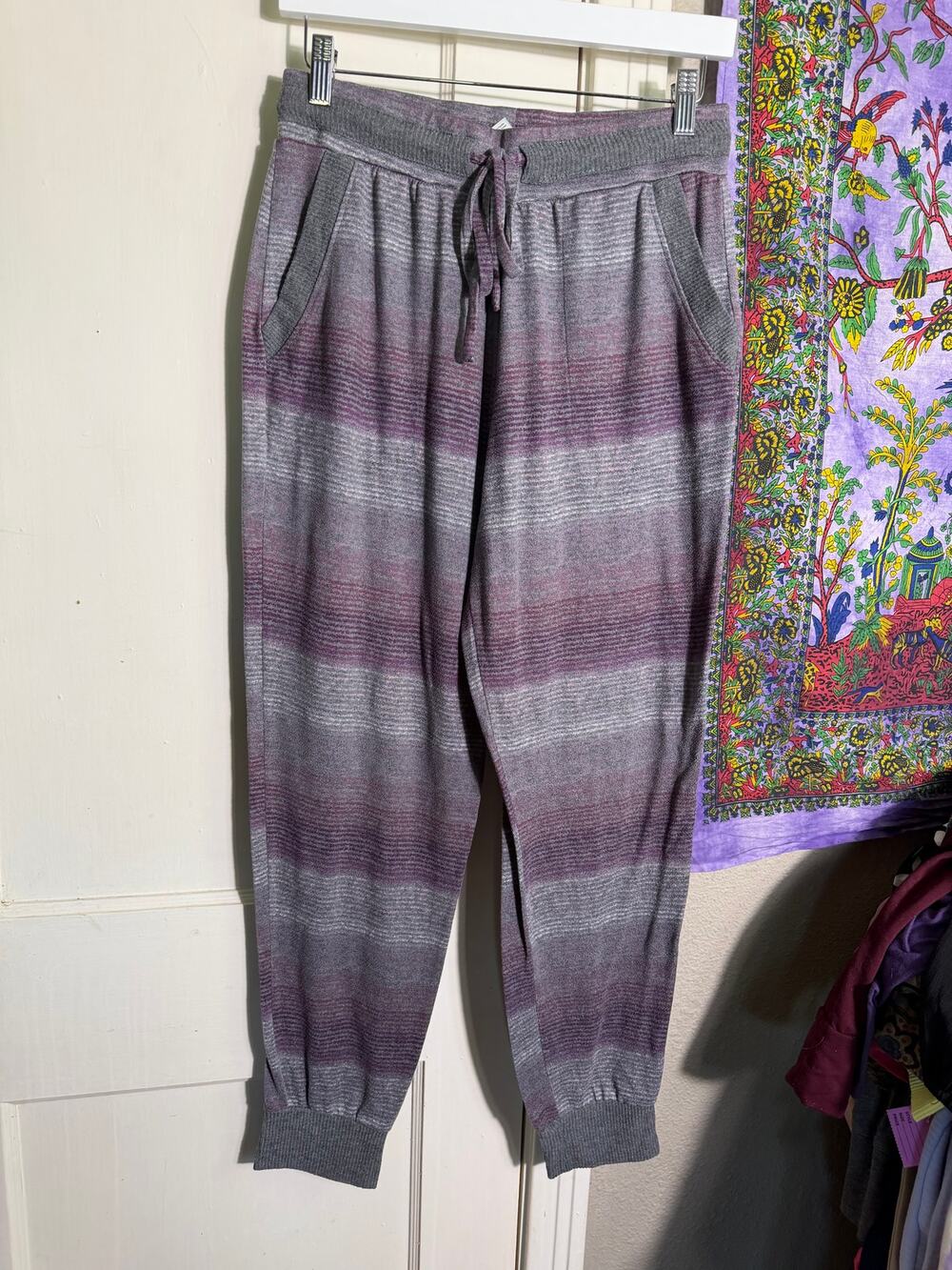 Joyspun Women's Knit Jogger Gray Purple Stripe Drawstring Size S 4-6